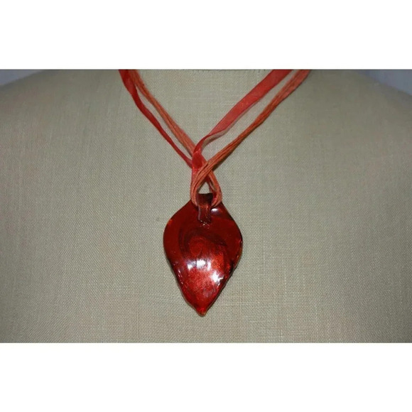 Red Blue Purple Swirl Glass Pendant Necklace - Picture 3 of 4